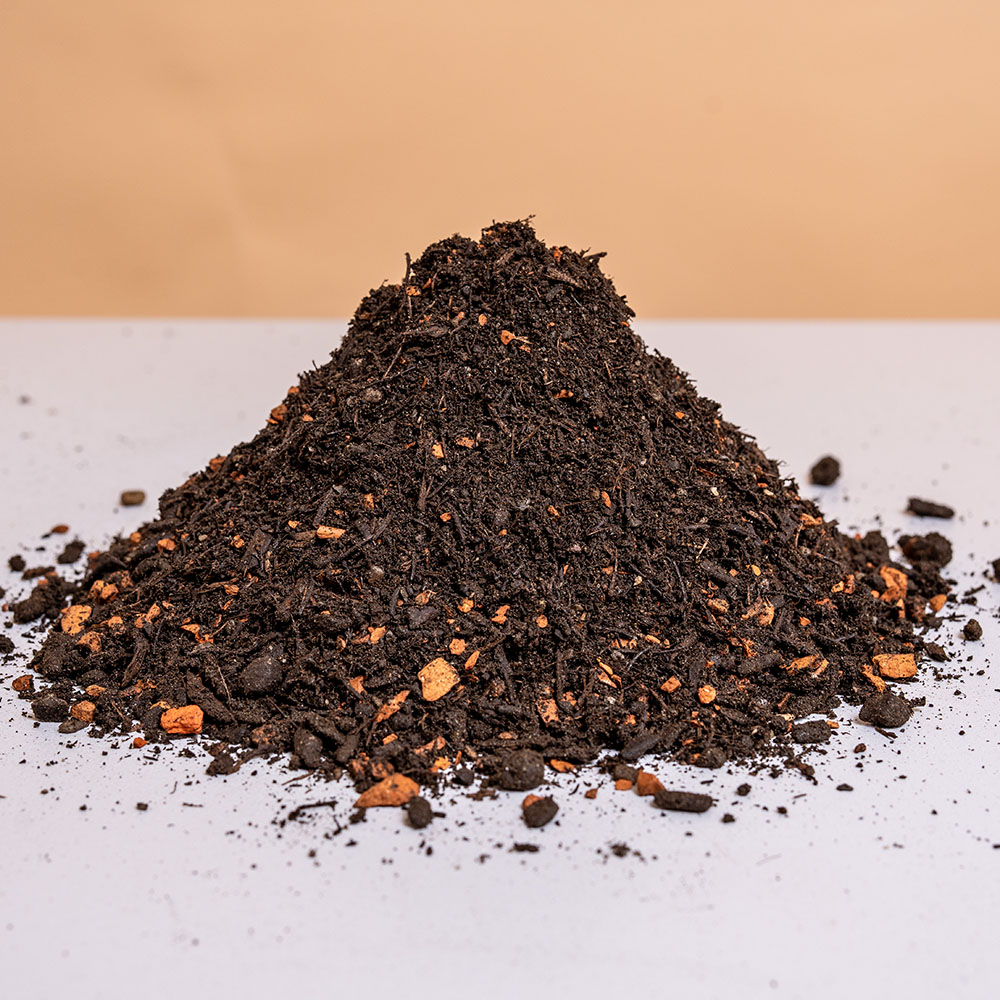 Kübel-Dachgartenerde - m³ (1.000 Liter) lose ab Werk
